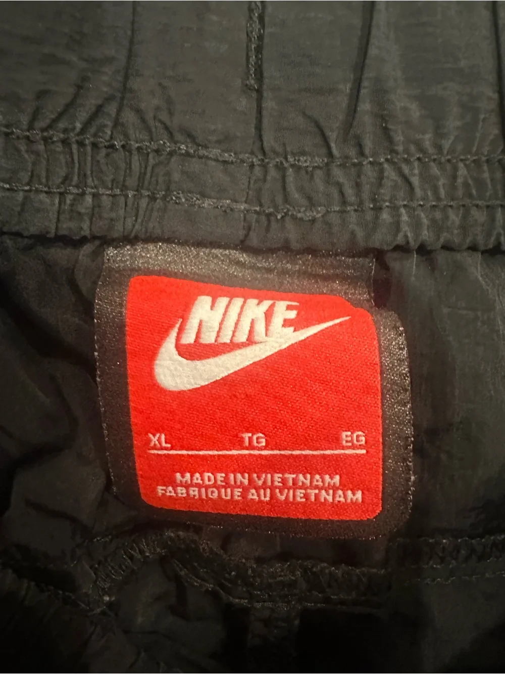 Nike Men’s Black Windbreaker Joggers Size XL FZ0758-01 With Stain